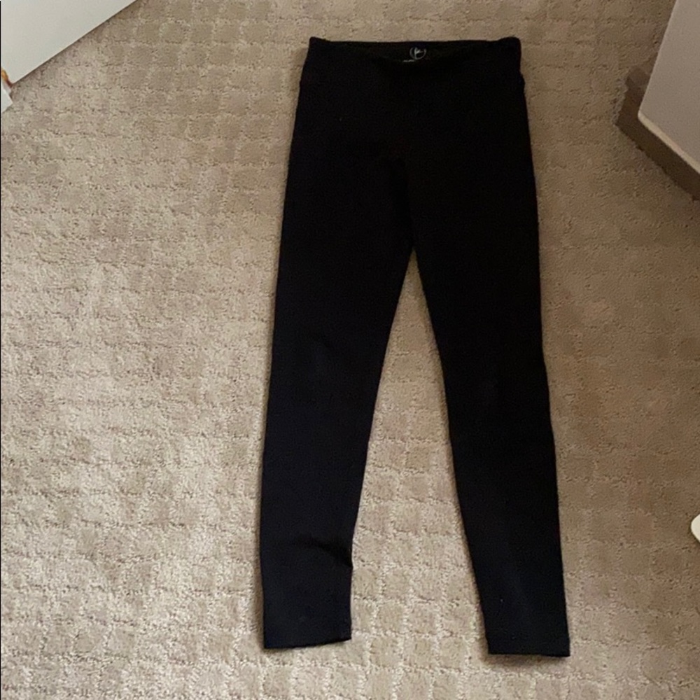 black leggings